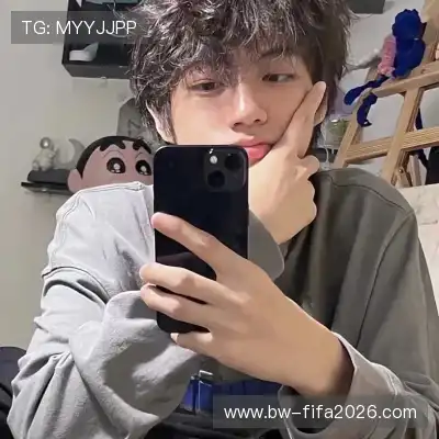 翁纳伶